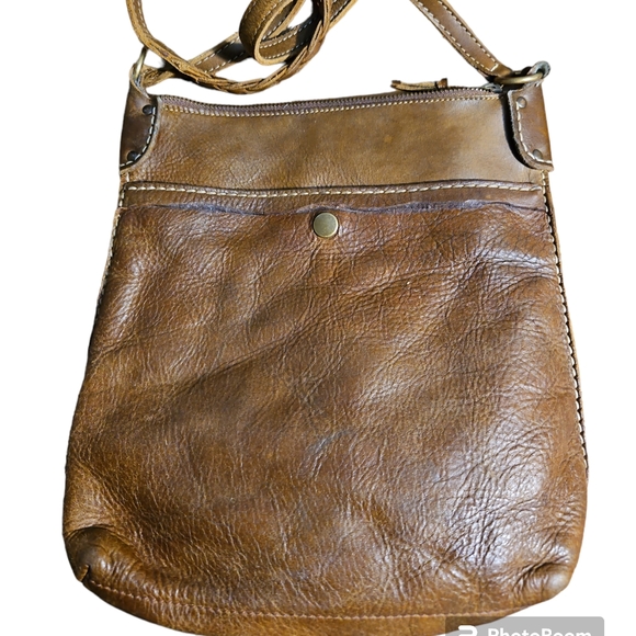 Gorgeous Vintage Roots Bag - Picture 4 of 13